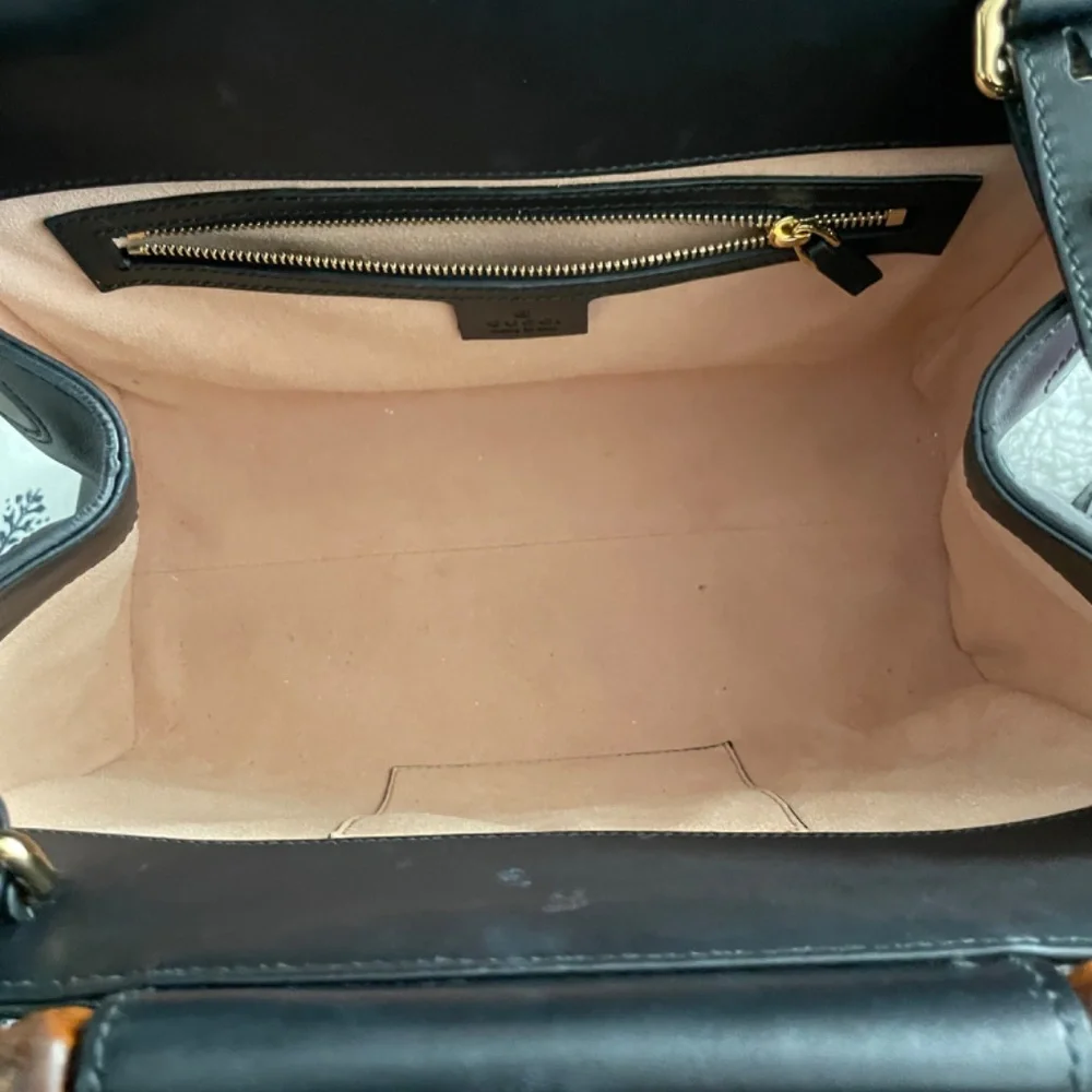 Gucci Nymphaea, Small (Black) - Picture 10 of 15